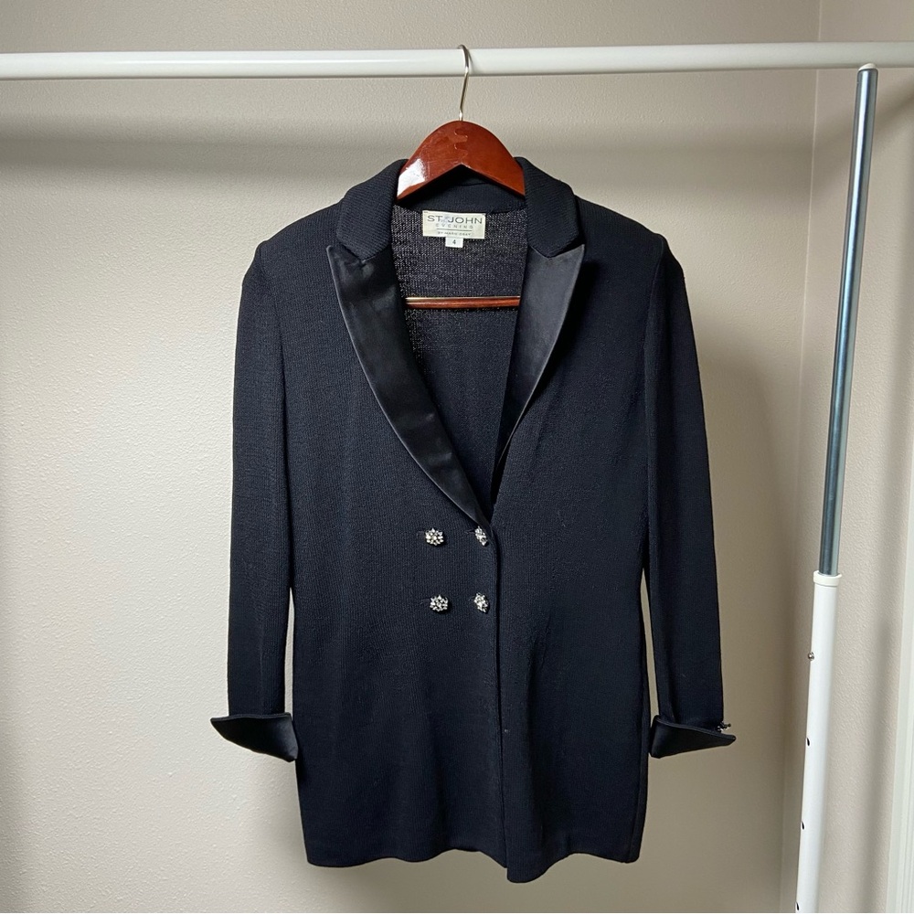 St. John Evening Santana Knit Blazer Size 4 Quiet Luxury